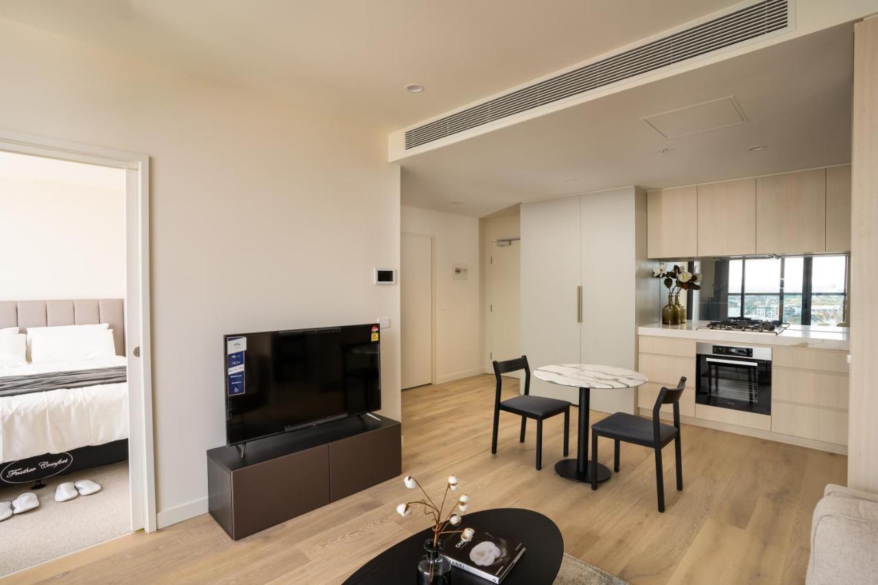 Ifsuites Melbourne Village Exterior photo